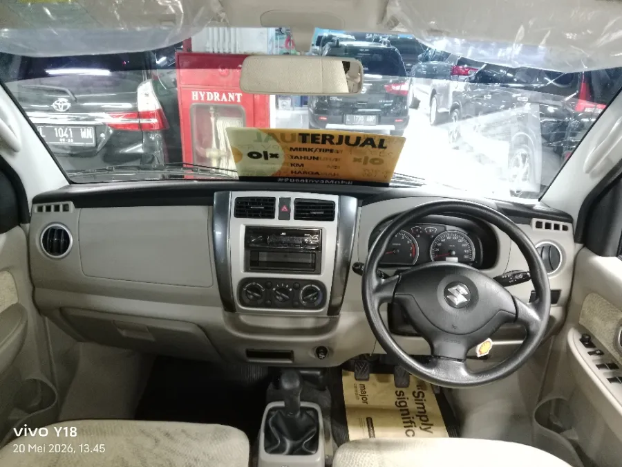 Foto Mobil Bekas Dashboard Suzuki APV 1.5 Deluxe tahun 2024