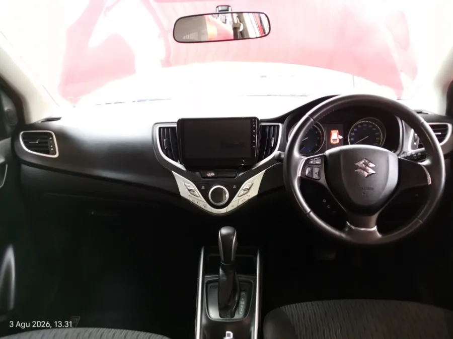 Foto Mobil Bekas Dashboard Suzuki Baleno 1.4 tahun 2019
