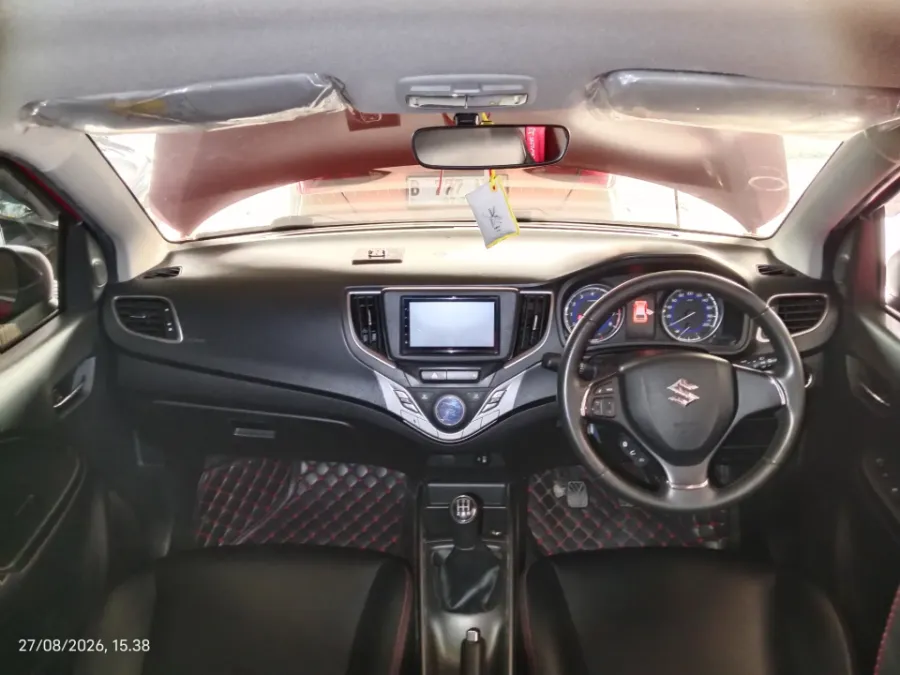 Foto Mobil Bekas Dashboard Suzuki Baleno 1.4 GL Hatchback tahun 2019