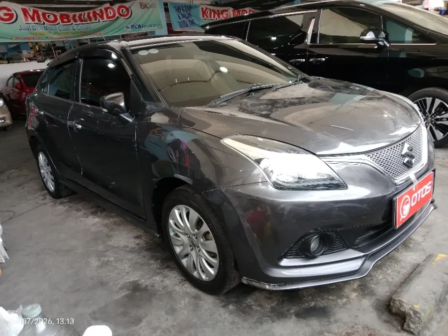 Foto Mobil Bekas Kanan Depan Suzuki Baleno 1.4 GL Hatchback tahun 2019
