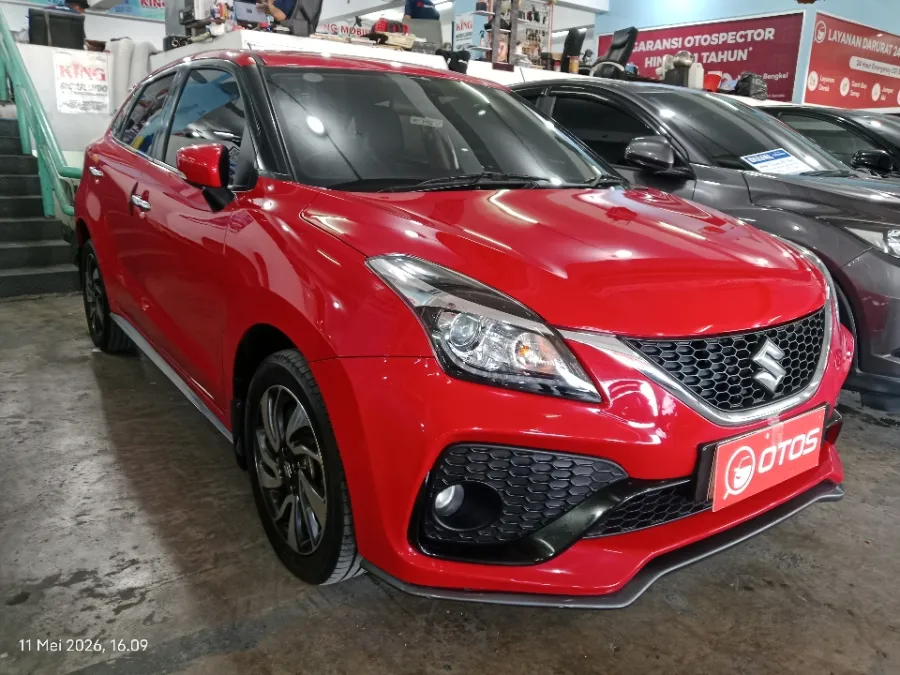 Foto Mobil Bekas Kanan Depan Suzuki Baleno 1.4 GL Hatchback tahun 2019