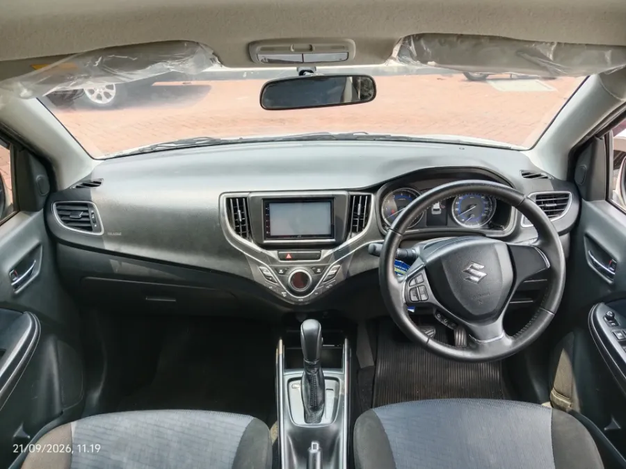 Foto Mobil Bekas Dashboard Suzuki Baleno 1.4 GL Hatchback tahun 2020