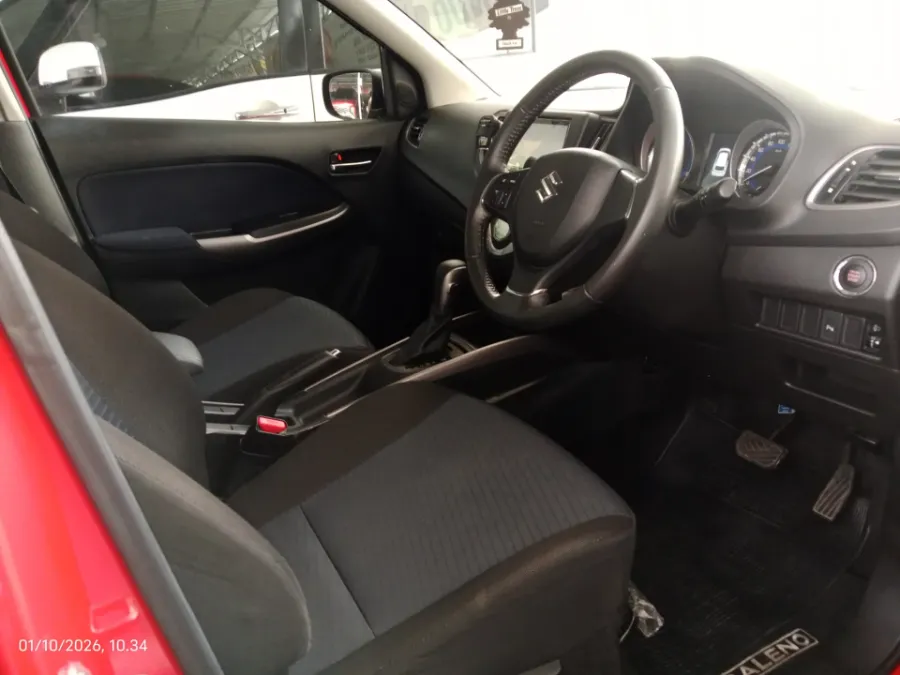 Foto Mobil Bekas Kabin Depan Suzuki Baleno 1.4 GL Hatchback tahun 2020