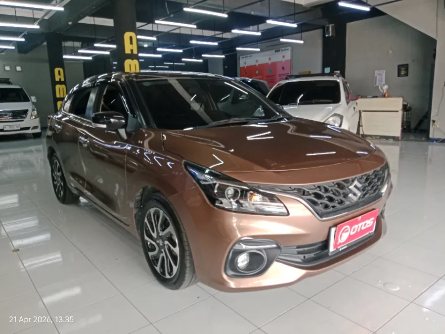 Foto Mobil Bekas Kanan Depan Suzuki Baleno 1.4 GL Hatchback tahun 2022