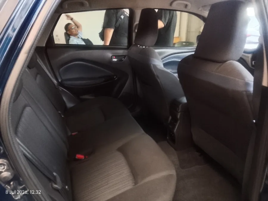 Foto Mobil Bekas Kabin Belakang Suzuki Baleno 1.4 GL Hatchback tahun 2024