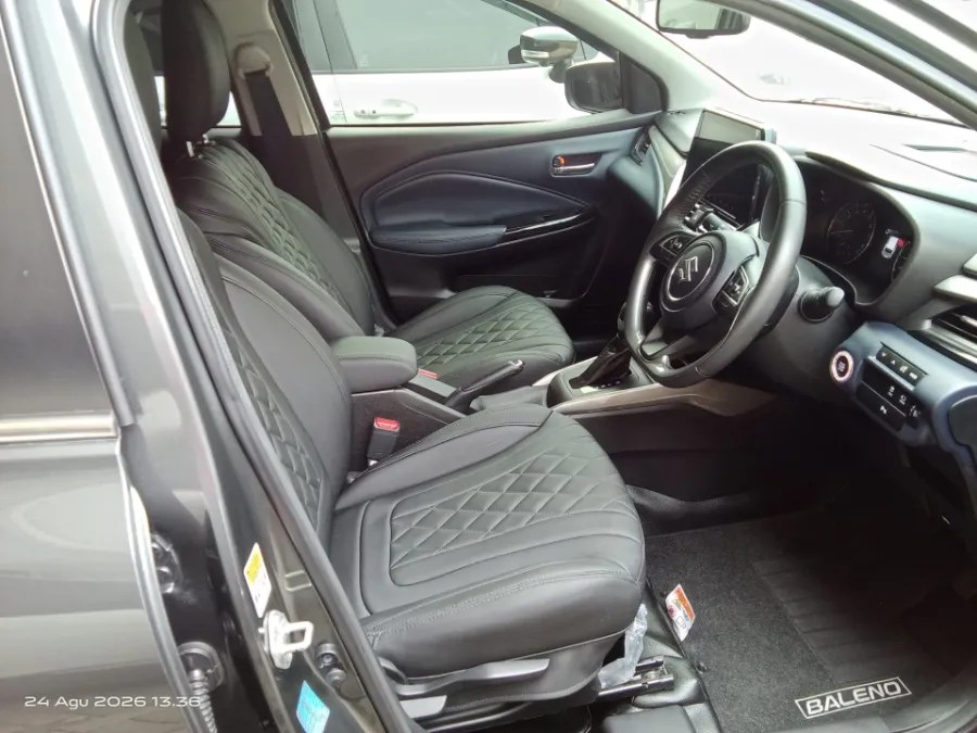 Foto Mobil Bekas Kabin Depan Suzuki Baleno 1.4 GL Hatchback tahun 2024