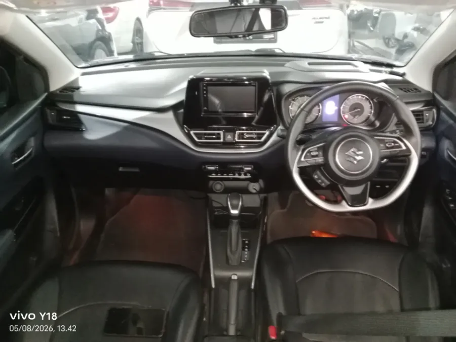 Foto Mobil Bekas Dashboard Suzuki Baleno 1.5 tahun 2022