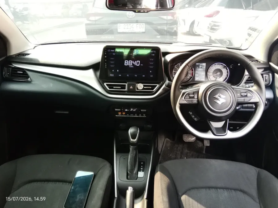 Foto Mobil Bekas Dashboard Suzuki Baleno 1.5 tahun 2023