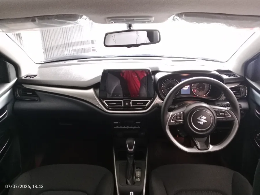 Foto Mobil Bekas Dashboard Suzuki Baleno 1.5 tahun 2023