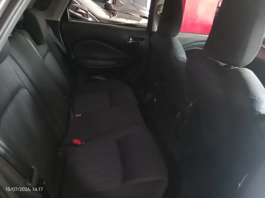 Foto Mobil Bekas Kabin Belakang Suzuki Baleno 1.5 tahun 2024