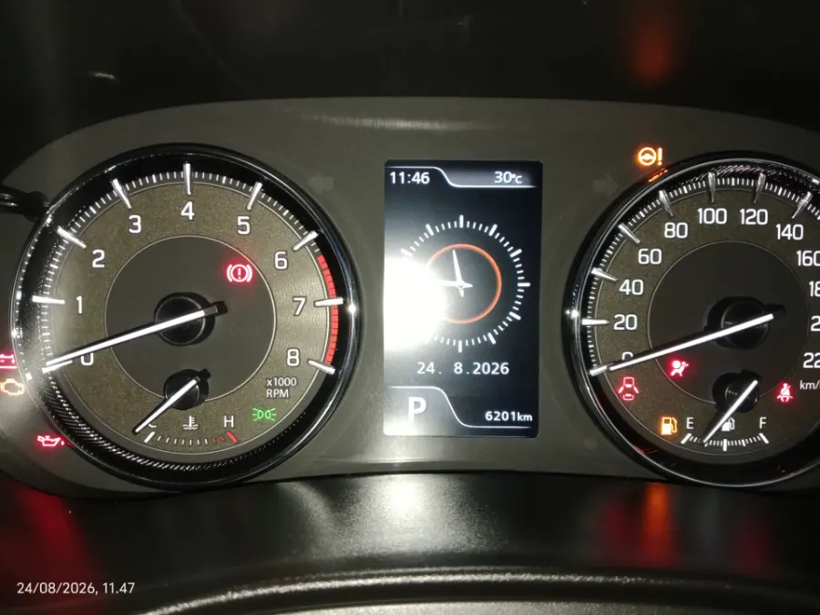 Foto Mobil Bekas Odometer Suzuki Baleno 1.5 tahun 2024