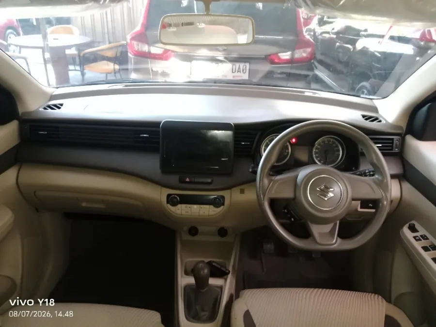 Foto Mobil Bekas Dashboard Suzuki Ertiga 1.3 GX tahun 2022