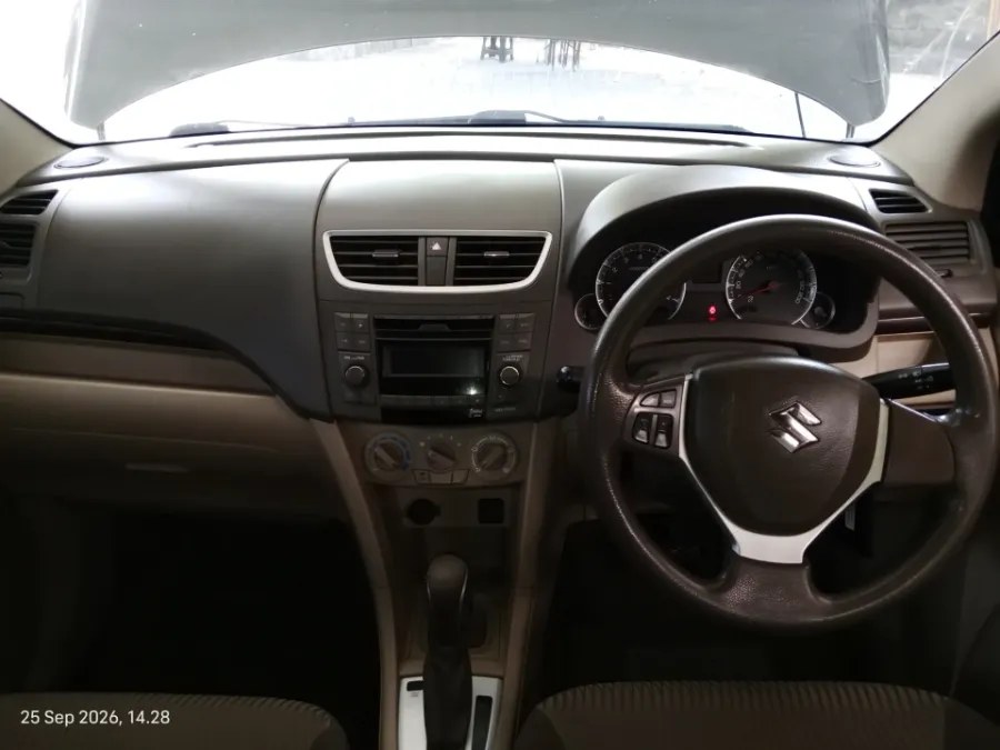 Foto Mobil Bekas Dashboard Suzuki Ertiga 1.4 Dreza tahun 2016