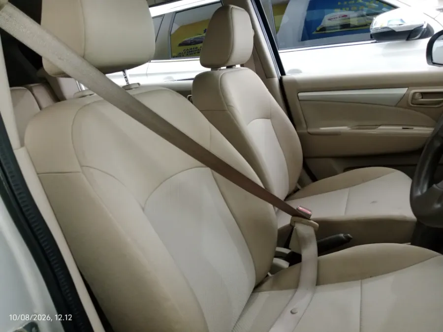 Foto Mobil Bekas Kabin Depan Suzuki Ertiga 1.4 GA tahun 2016