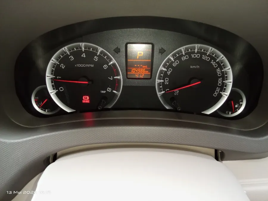 Foto Mobil Bekas Odometer Suzuki Ertiga 1.4 GL tahun 2015