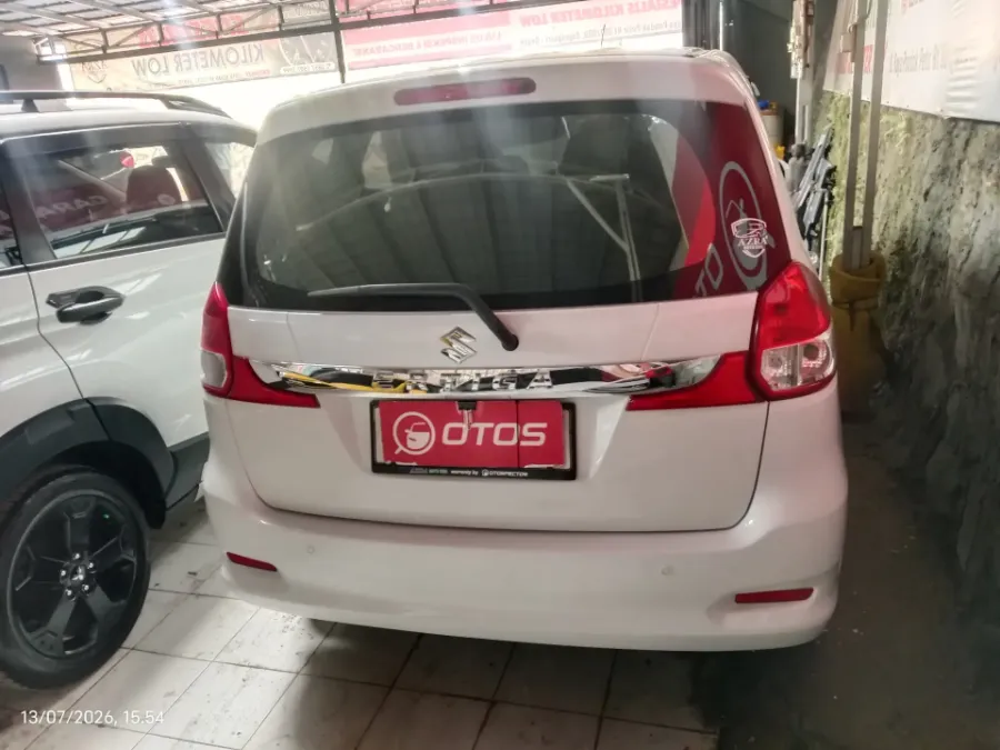 Foto Mobil Bekas Tampak Belakang Suzuki Ertiga 1.4 GL tahun 2018