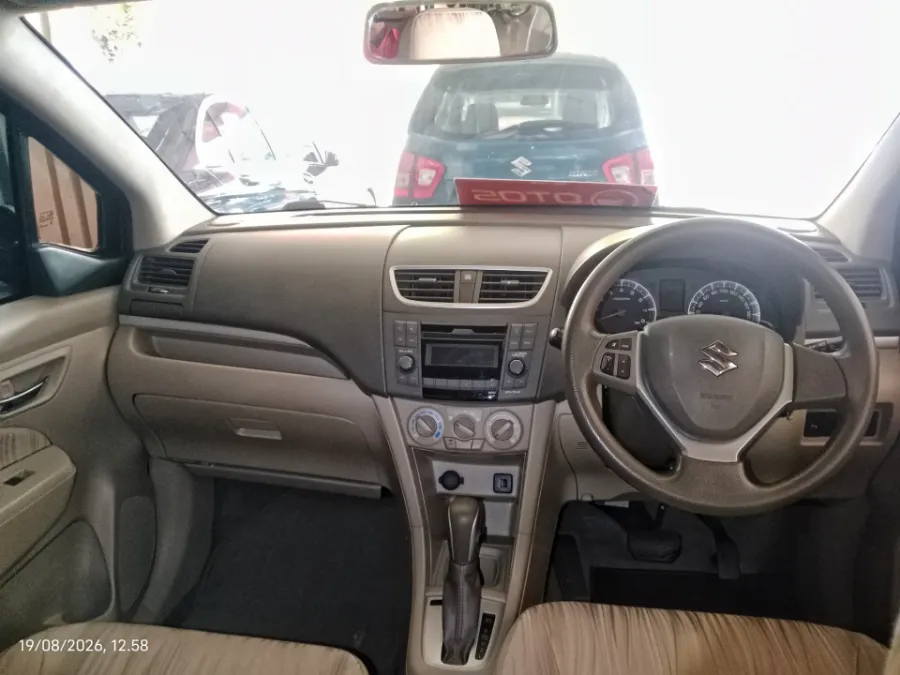 Foto Mobil Bekas Dashboard Suzuki Ertiga 1.4 GX tahun 2016