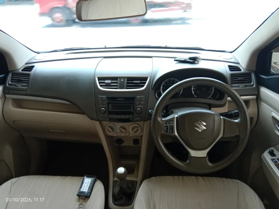 Foto Mobil Bekas Dashboard Suzuki Ertiga 1.4 GX tahun 2018