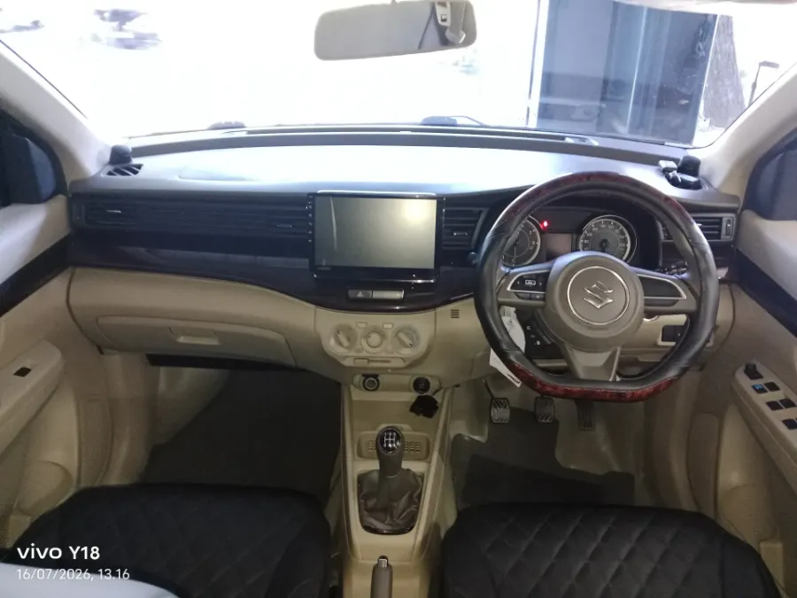 Foto Mobil Bekas Dashboard Suzuki Ertiga 1.4 GX tahun 2019
