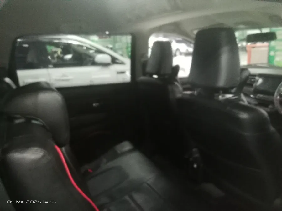 Foto Mobil Bekas Kabin Belakang Suzuki Ertiga 1.5 tahun 2022