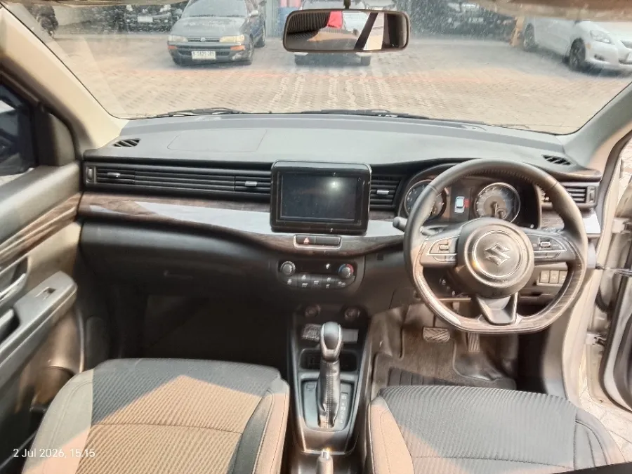 Foto Mobil Bekas Dashboard Suzuki Ertiga 1.5 tahun 2023