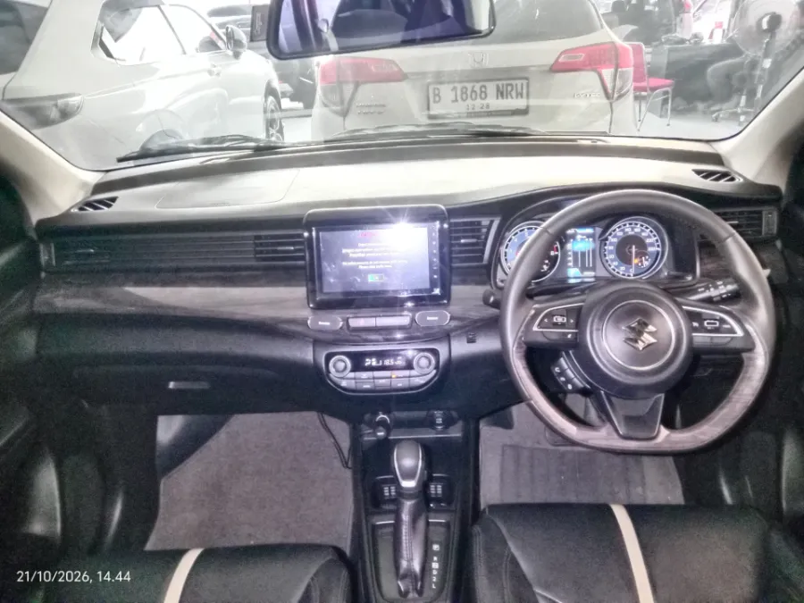 Foto Mobil Bekas Dashboard Suzuki Ertiga 1.5 tahun 2024