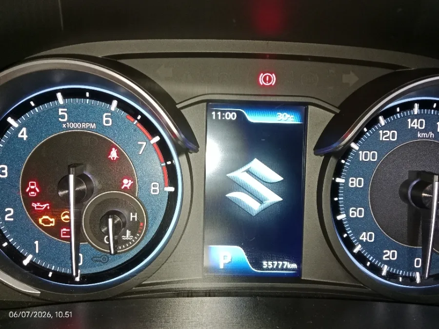 Foto Mobil Bekas Odometer Suzuki Ertiga 1.5 Cruise Hybrid tahun 2022