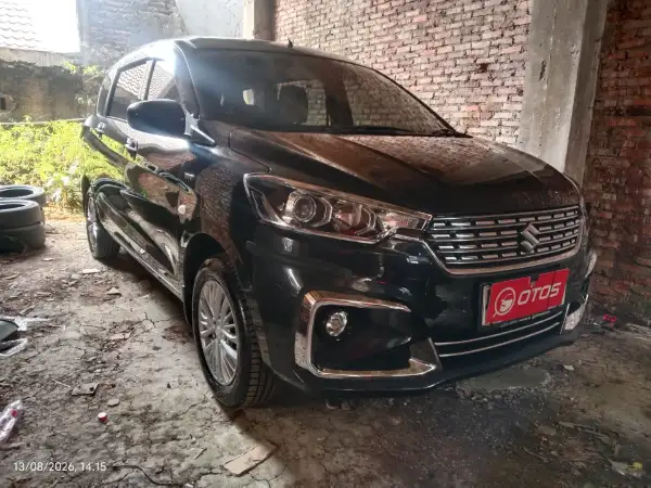 2019 Suzuki Ertiga 1.5 GL - Foto 1 dari 9