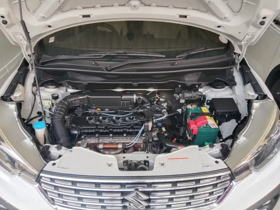 Foto Mobil Bekas Mesin Suzuki Ertiga 1.5 GL tahun 2020