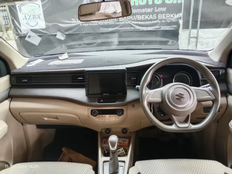 Foto Mobil Bekas Dashboard Suzuki Ertiga 1.5 GL tahun 2021
