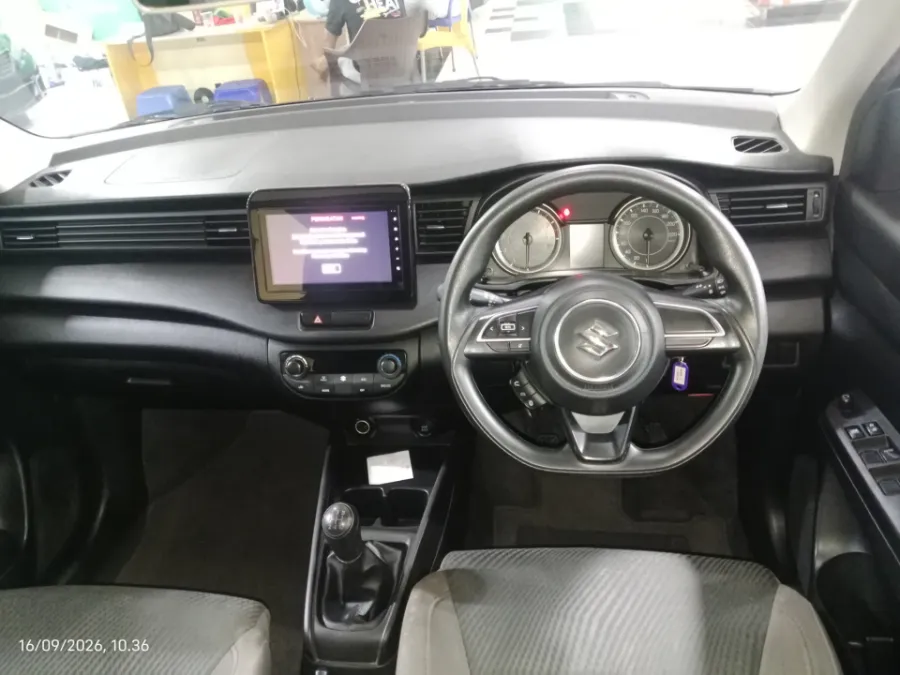 Foto Mobil Bekas Dashboard Suzuki Ertiga 1.5 GL tahun 2022