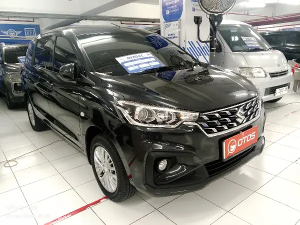 2024 Suzuki Ertiga 1.5 GL - Foto 1 dari 6