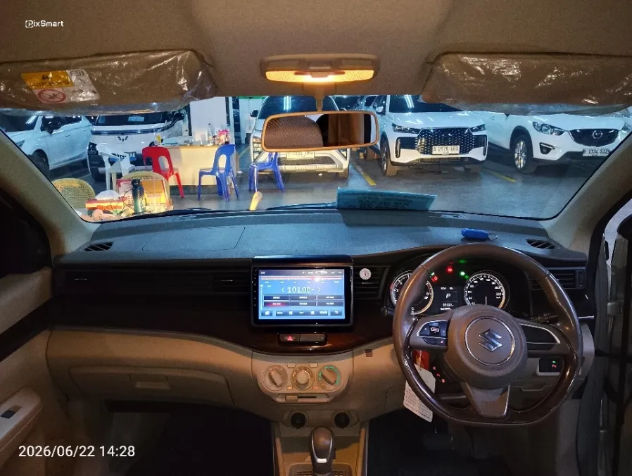 Foto Mobil Bekas Dashboard Suzuki Ertiga 1.5 GX tahun 2018