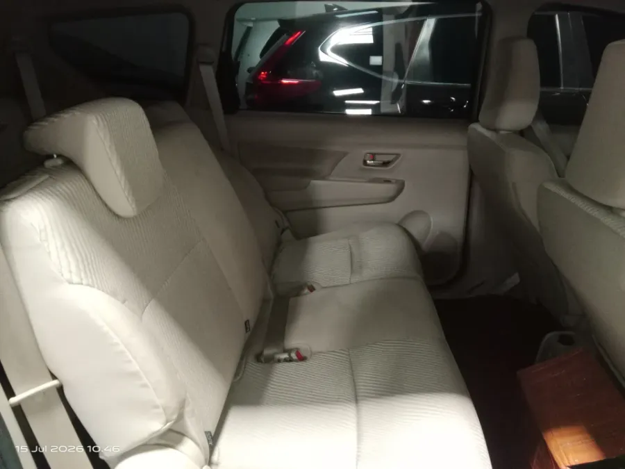 Foto Mobil Bekas Kabin Belakang Suzuki Ertiga 1.5 GX tahun 2018