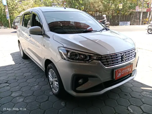 2018 Suzuki Ertiga 1.5 GX - Foto 1 dari 6