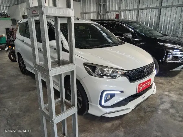 2019 Suzuki Ertiga 1.5 GX - Foto 1 dari 6