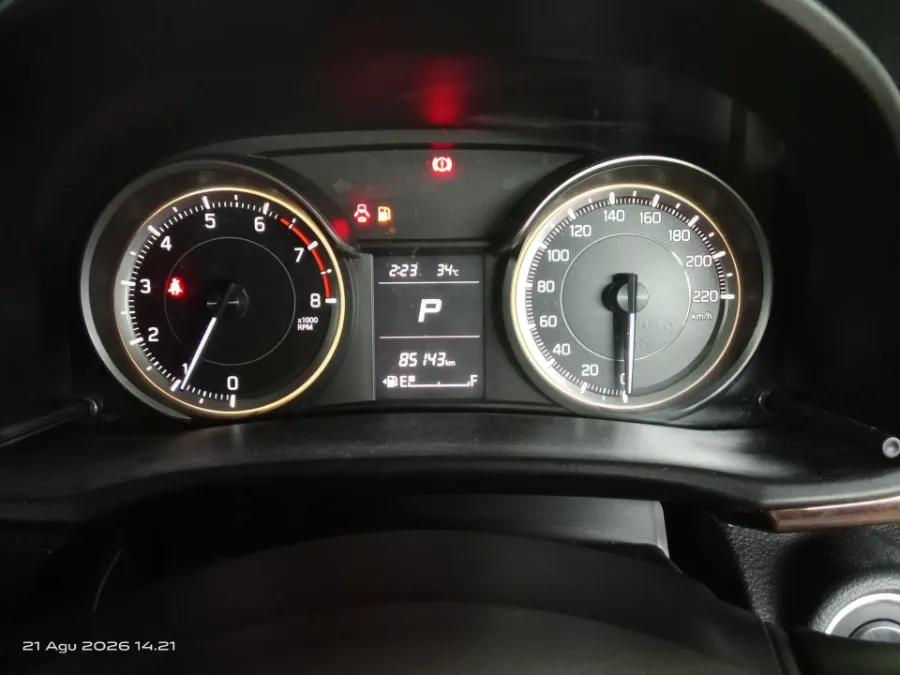 Foto Mobil Bekas Odometer Suzuki Ertiga 1.5 GX tahun 2021