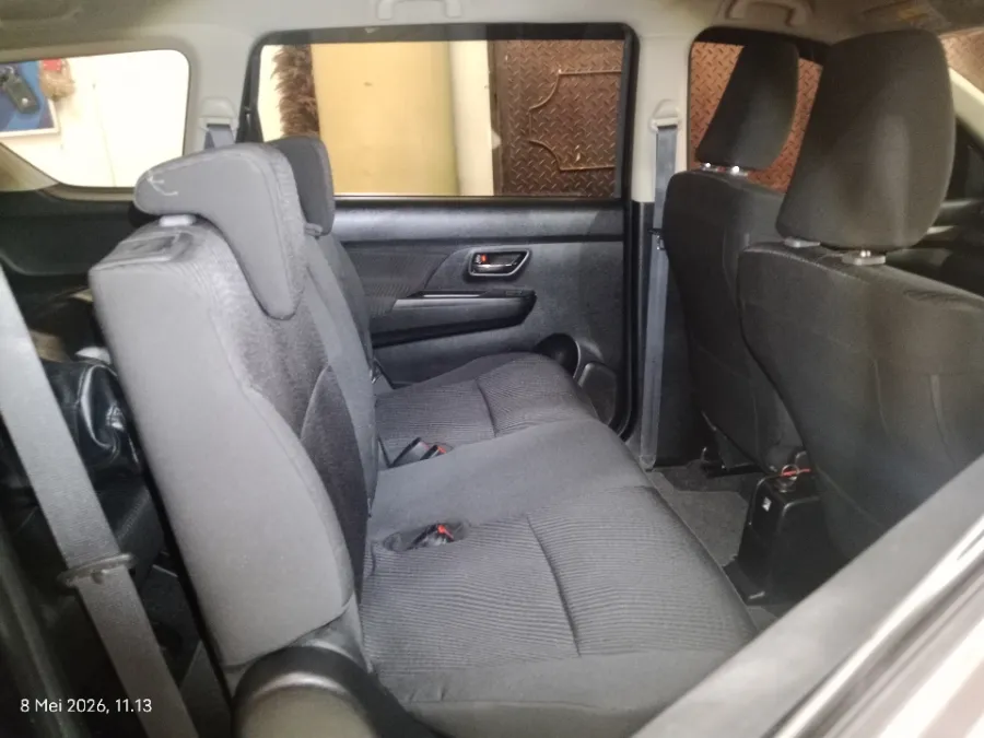 Foto Mobil Bekas Kabin Belakang Suzuki Ertiga 1.5 Sport tahun 2020