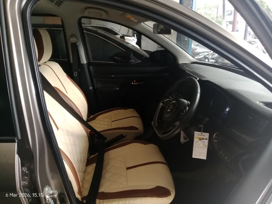 Foto Mobil Bekas Kabin Depan Suzuki Ertiga 1.5 Sport Hybrid tahun 2022