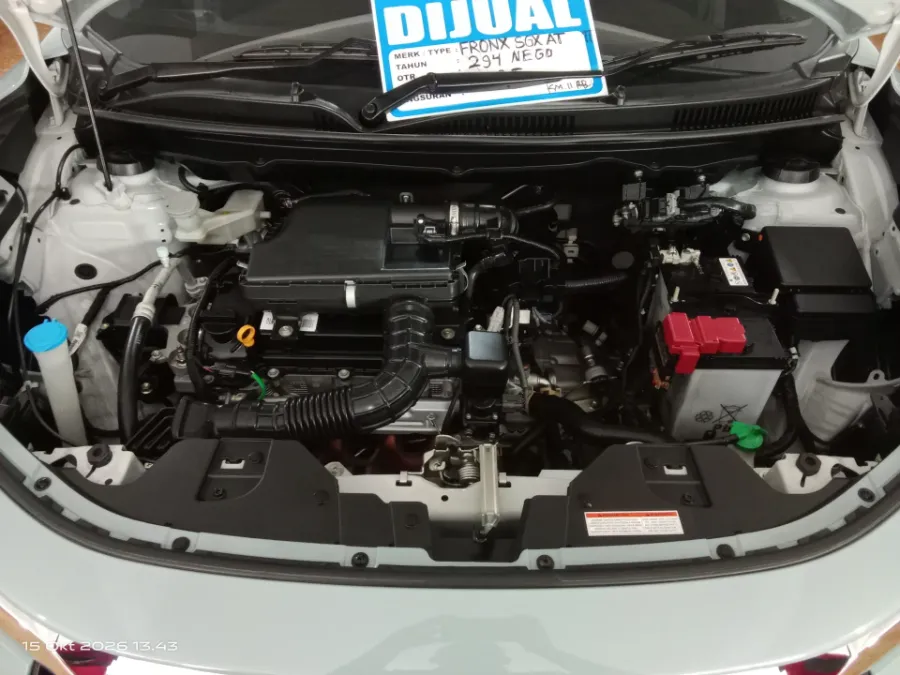 Foto Mobil Bekas Mesin Suzuki Fronx 1.5 SGX Hybrid tahun 2025