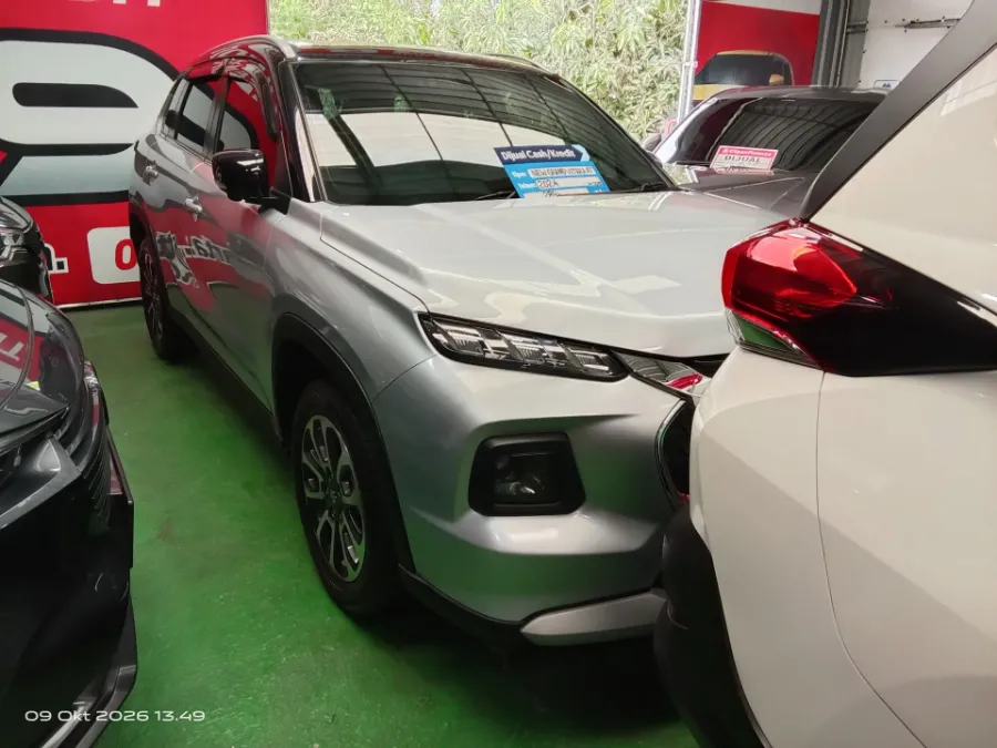 Foto Mobil Bekas Kanan Depan Suzuki Grand Vitara 1.5 GX Hybrid tahun 2023
