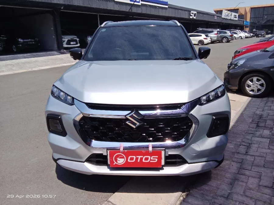 Foto Mobil Bekas Tampak Depan Suzuki Grand Vitara 1.5 GX Hybrid tahun 2023