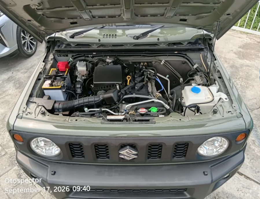 Foto Mobil Bekas Mesin Suzuki Jimny 1.5 4x4 tahun 2020
