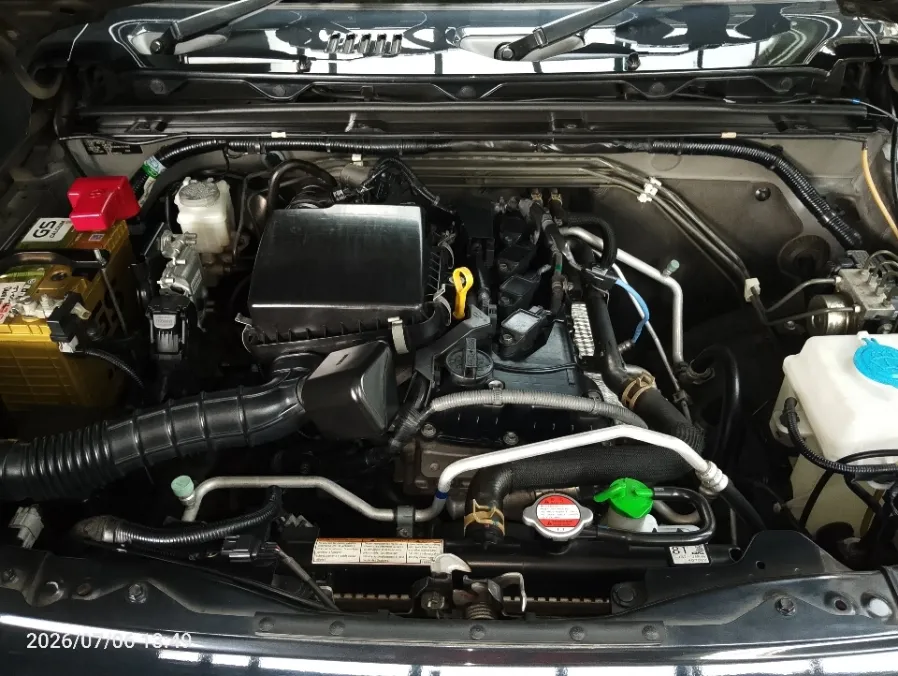 Foto Mobil Bekas Mesin Suzuki Jimny 1.5 4x4 tahun 2022
