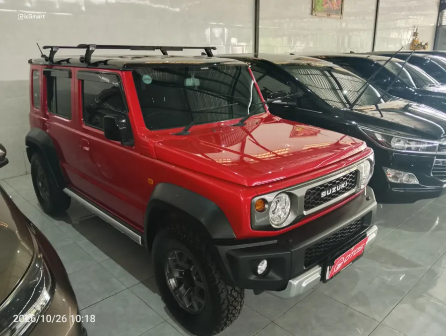Foto Mobil Bekas Kanan Depan Suzuki Jimny 1.5 4x4 tahun 2024