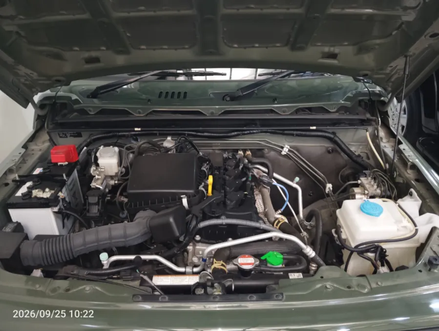 Foto Mobil Bekas Mesin Suzuki Jimny 1.5 4x4 tahun 2024