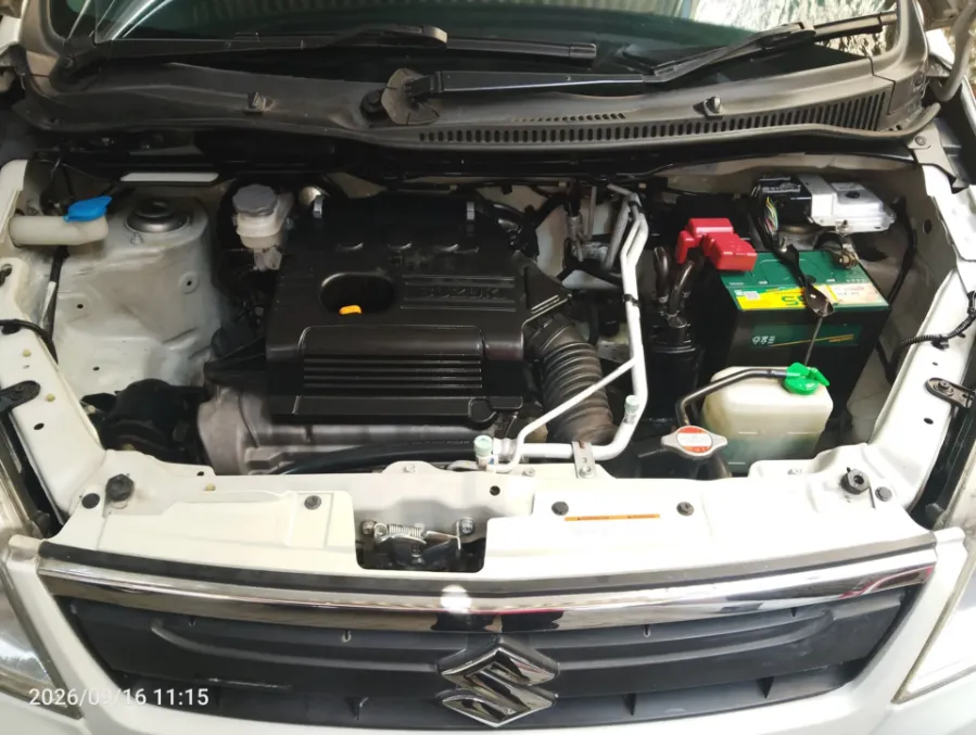 Foto Mobil Bekas Mesin Suzuki Karimun Wagon R 1.0 tahun 2019