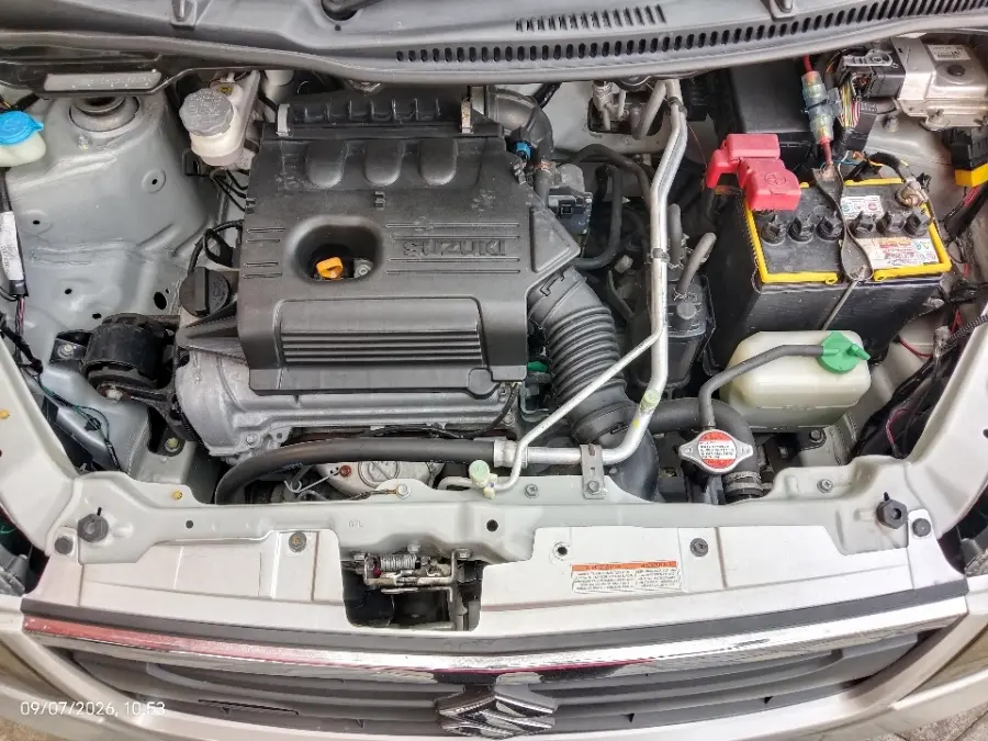 Foto Mobil Bekas Mesin Suzuki Karimun Wagon R 1.0 GL tahun 2017