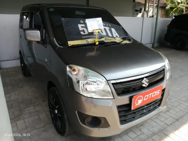 2019 Suzuki Karimun Wagon R 1.0 GL - Foto 1 dari 6