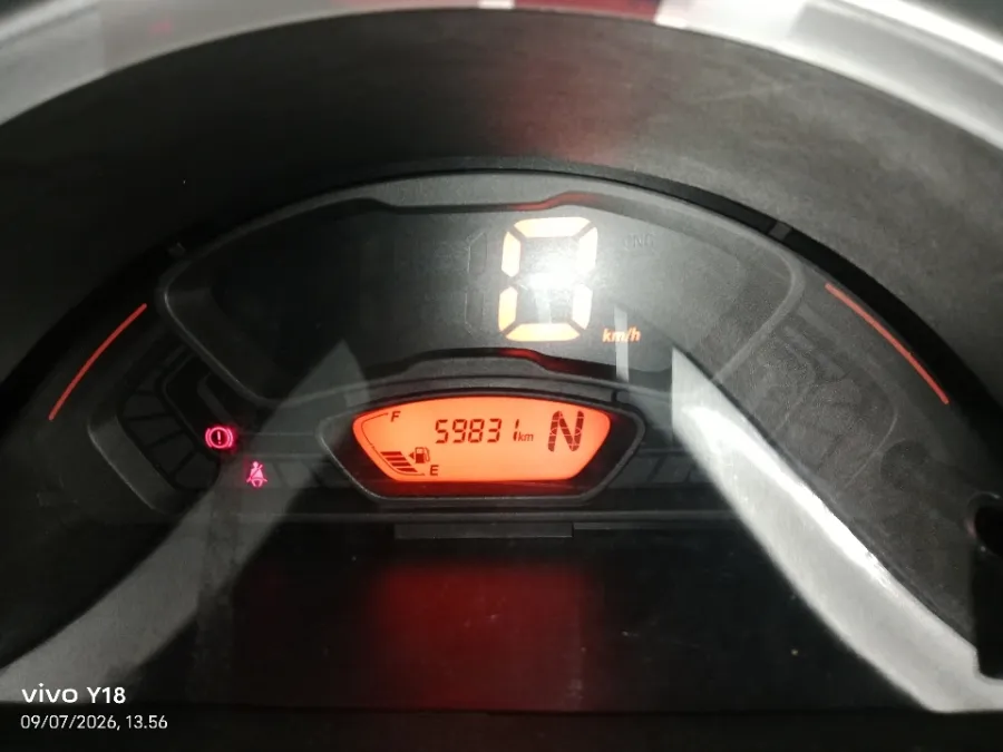 Foto Mobil Bekas Odometer Suzuki S-Presso 1.0 AGS tahun 2022